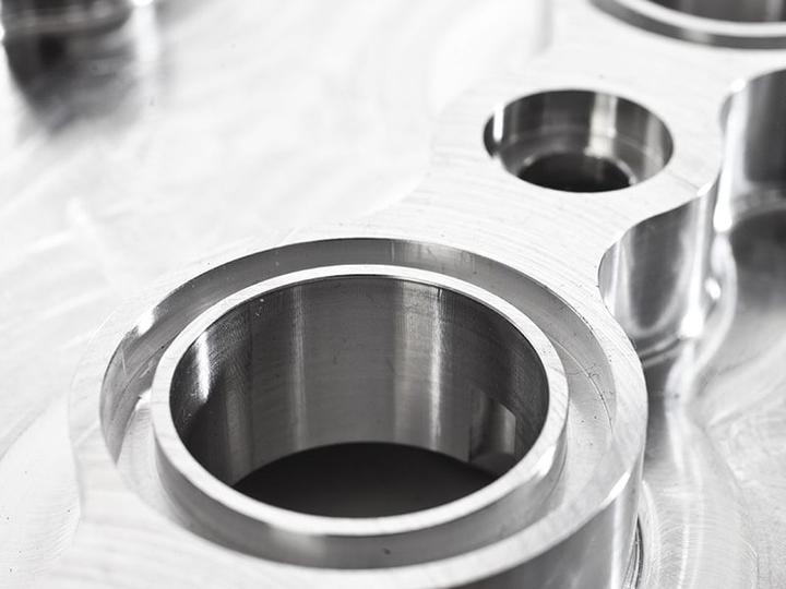 Integrated Engineering Audi Volkswagen 2.0T B6 B7 C6 MK2 MK5 Billet Valve Cover (A4, GTI, Jetta & Passat) ML Performance EU