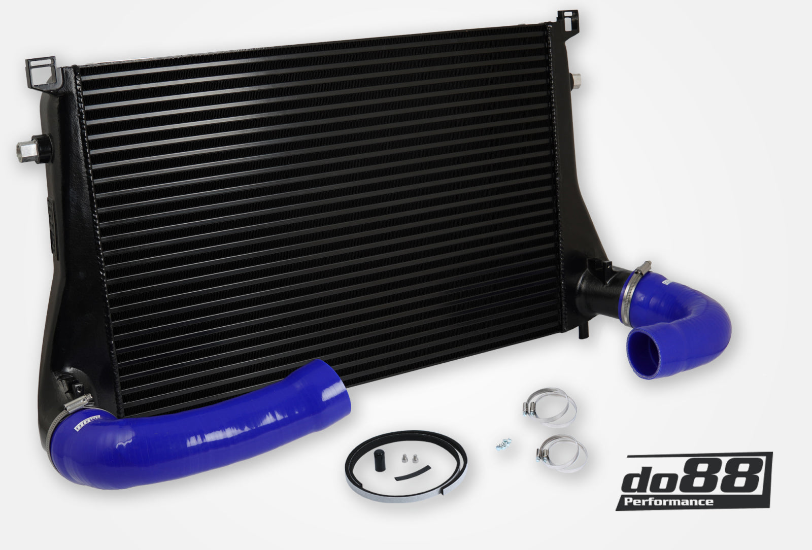 DO88 ICM-300-B AUDI SEAT SKODA VW 1.8 / 2.0 TSI (MQB) Intercooler, blue hoses