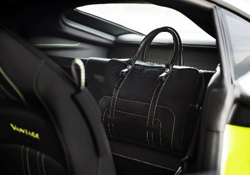 Aston Martin 708410 Vantage (2019MY) Extended Luggage Set - Leather Obs Blk/Spectral blue stitch & lining | ML Performance EU Car Parts