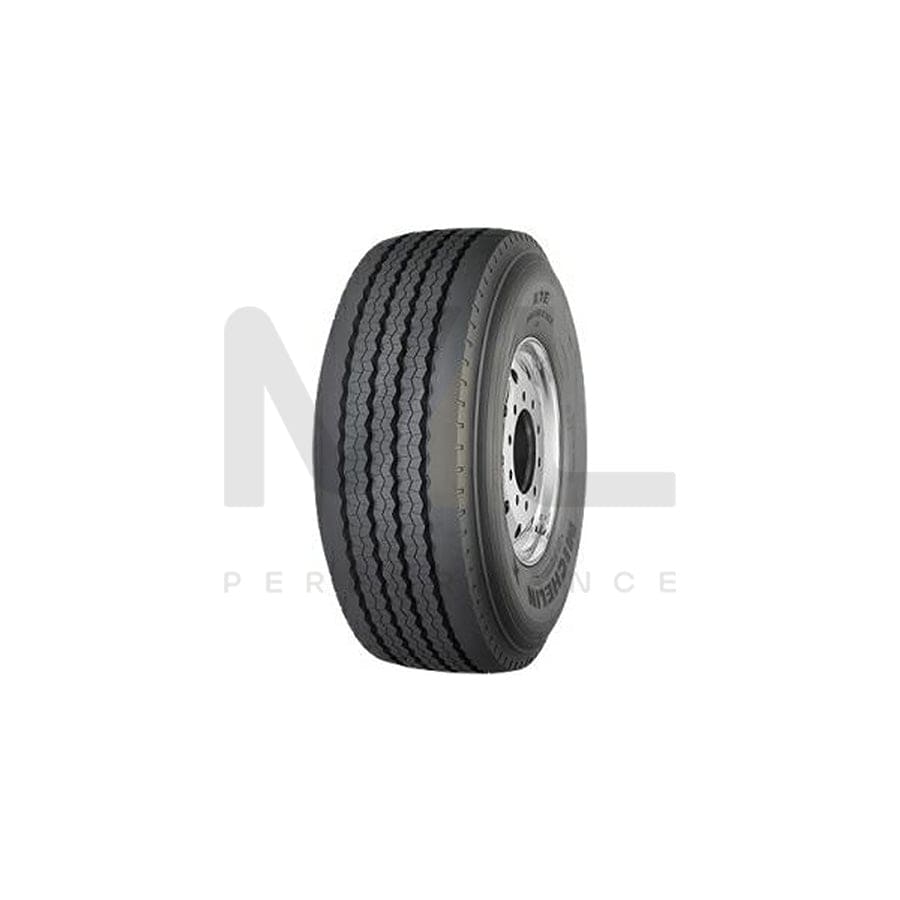 Michelin XTE2 9.5 R17.5 143/141J Truck Summer Tyre | ML Performance EU Car Parts