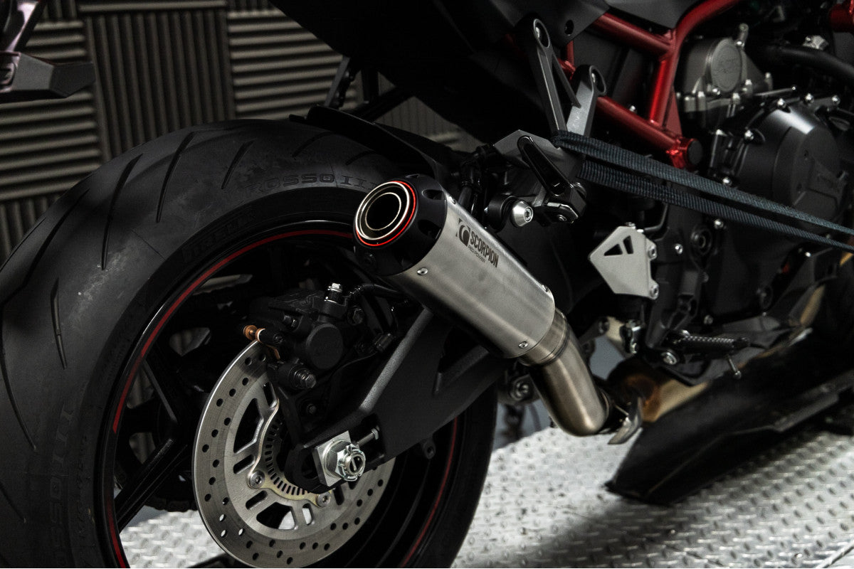 Scorpion PKA135SEO Kawasaki Z H2 Red Power Slip-On - Brushed Stainless Steel Sleeve | ML Performance EU EU