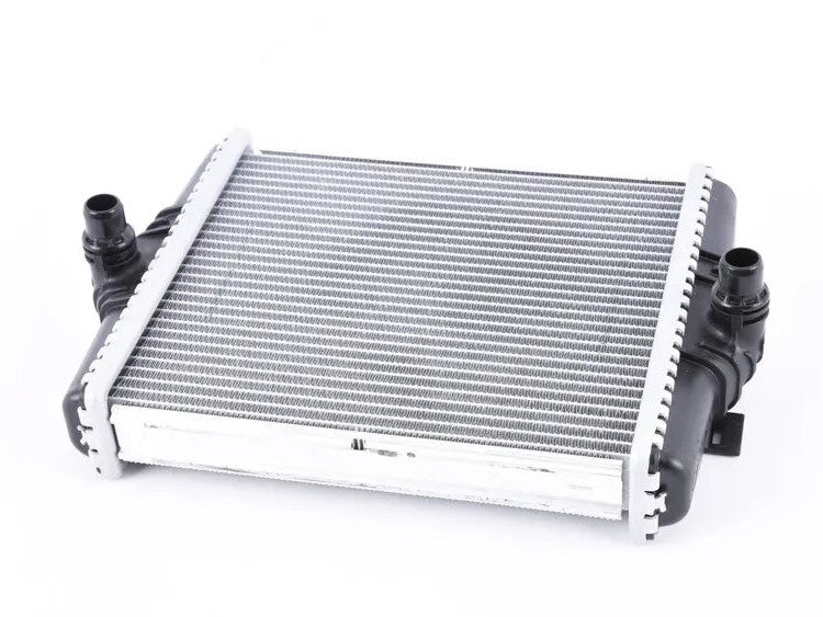 Genuine BMW 17118625447 F20 F30 F32 F87 Remote Radiator (Inc. M140i, M240i, 340i & M2)