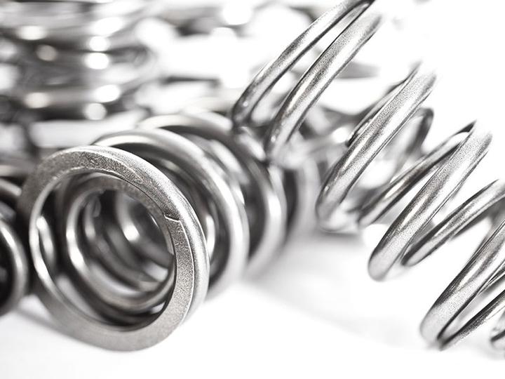 Integrated Engineering Supertech Audi 2.7T B5 C5 Valve Spring & Titanium Retainer Set (A6, Allroad, S4) ML Performance EU