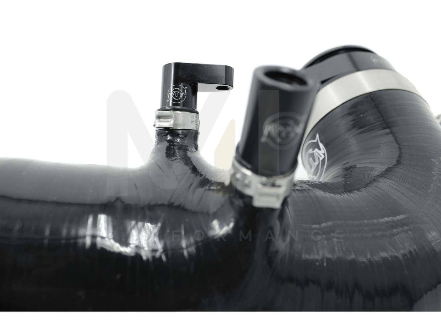 VTT BMW Gen1 B58 F20 F22 F30 F32 Single Piece Silicone Chargepipe - Non-BOV (M140i, M240i, 340i & 440i) - ML Performance UK